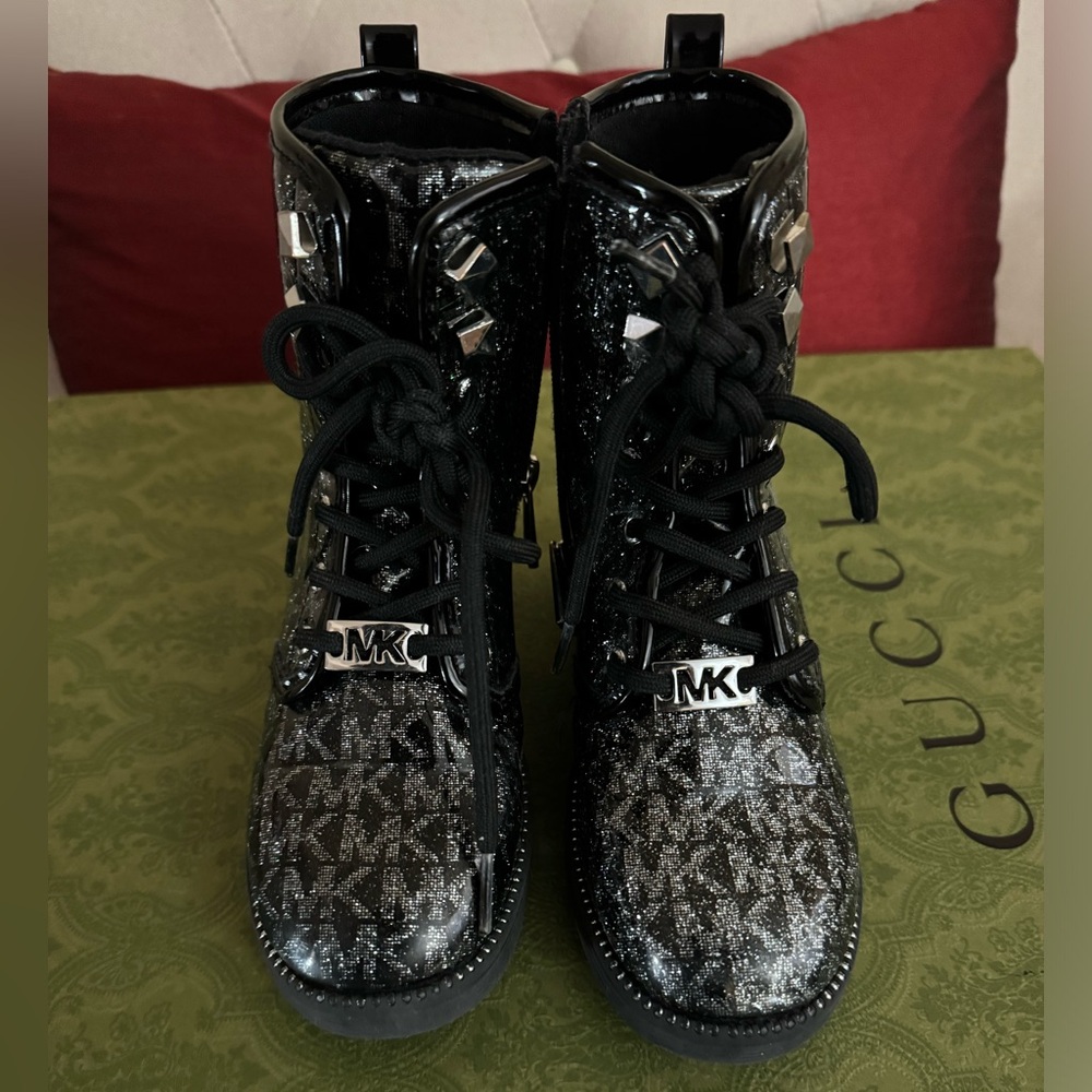 Michael Kors Girls’ Haskell Syre Black Combat Boots  (Size 12)